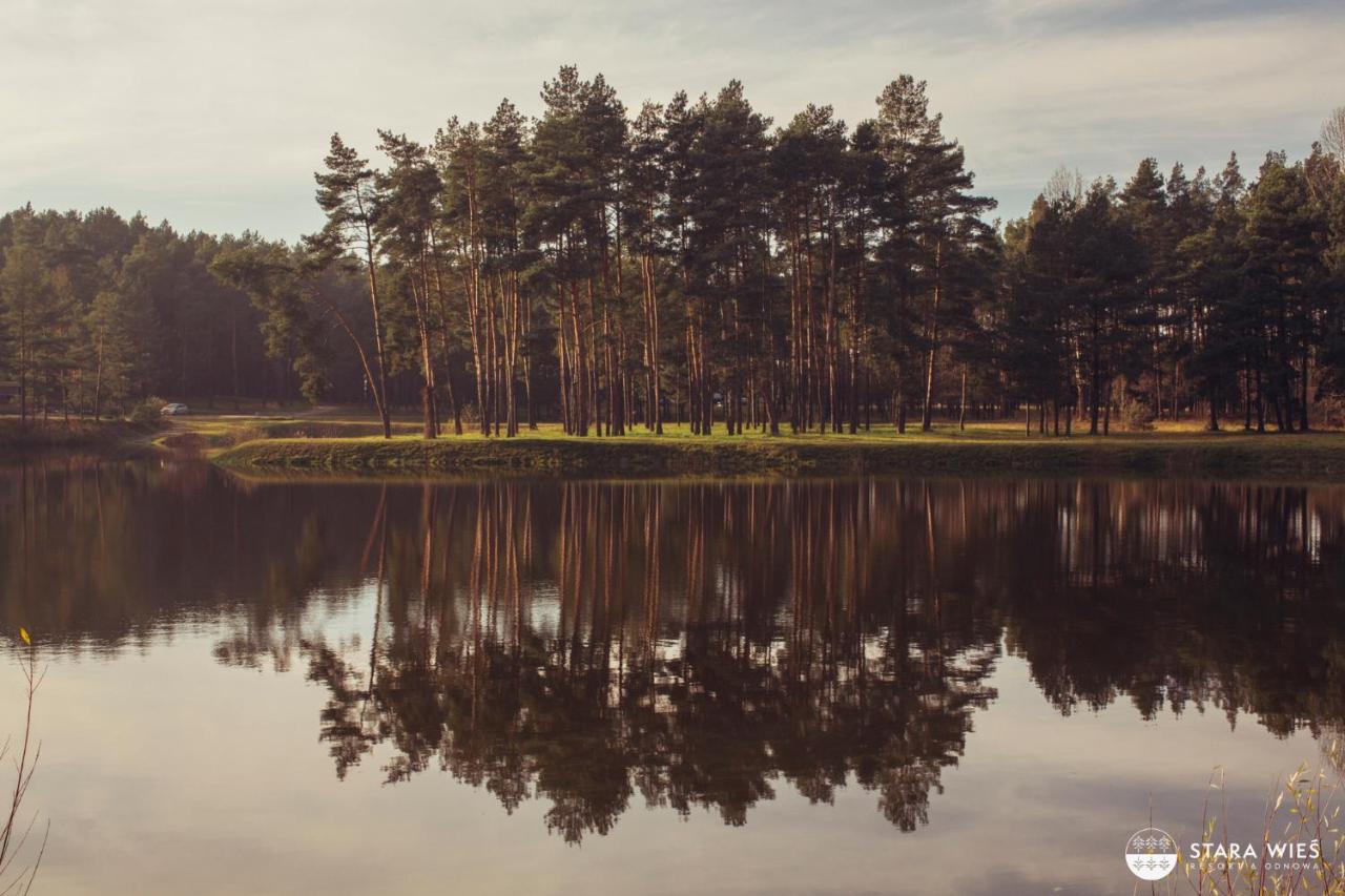 Resort Stara Wies Załęcze Małe Bagian luar foto
