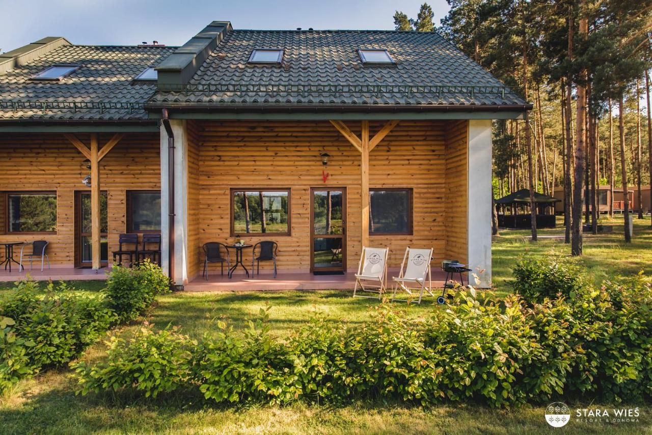 Resort Stara Wies Załęcze Małe Bagian luar foto